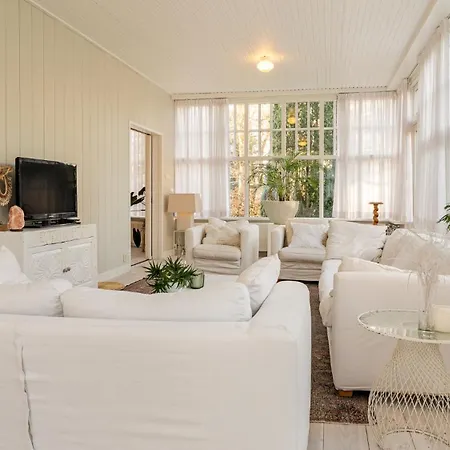 Villa Rose *